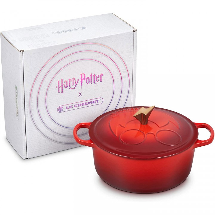 Фото Title Кастрюля круглая 26 см Harry Potter™ Вишня, Le Creuset, 21973260602464 - 3 Фото Alt Кастрюля круглая 26 см Harry Potter™ Вишня, Le Creuset, 21973260602464 - 3