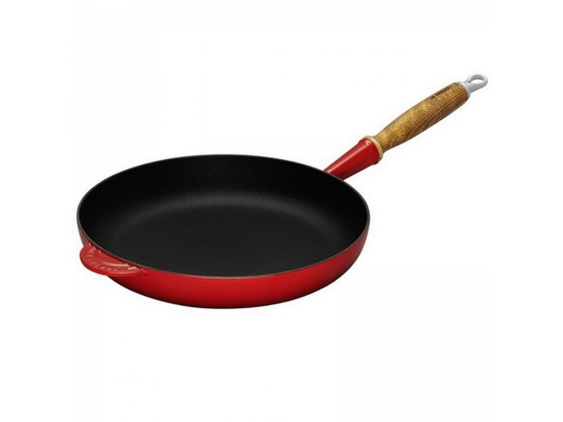 Фото Alt Сковорода с деревянной ручкой 24 см Вишня , Le Creuset, 20058240600460, Чугун