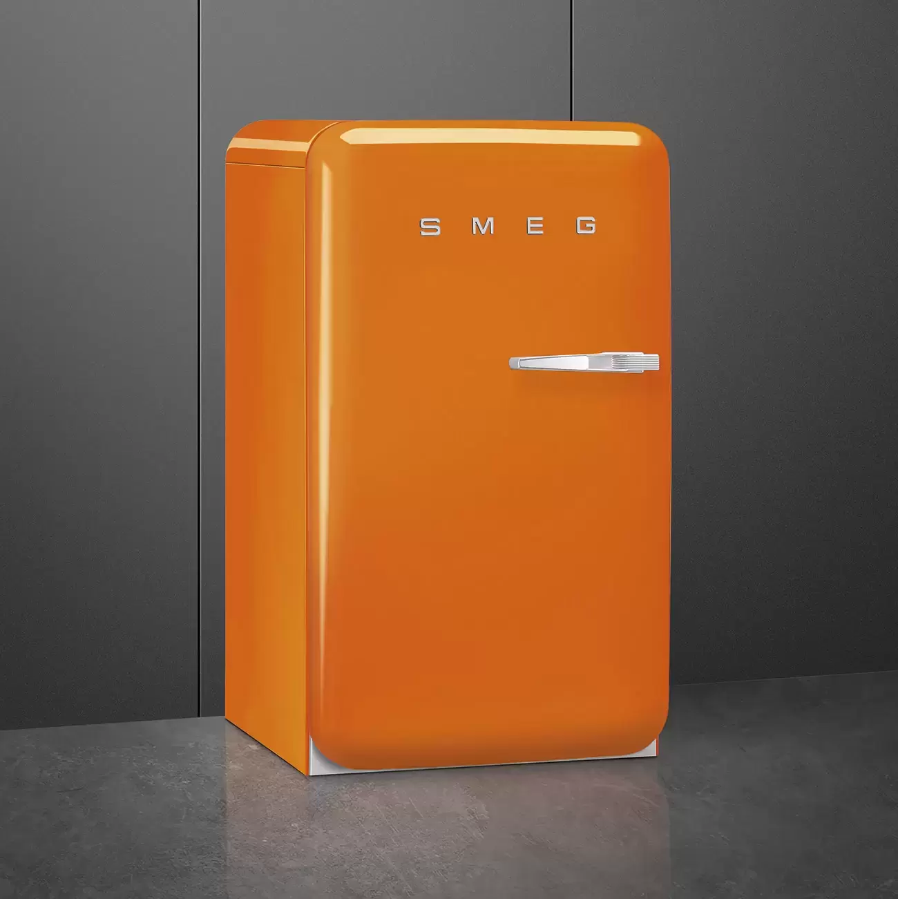Фото Title Холодильник Smeg FAB10LOR6 - 3 Фото Alt Холодильник Smeg FAB10LOR6 - 3