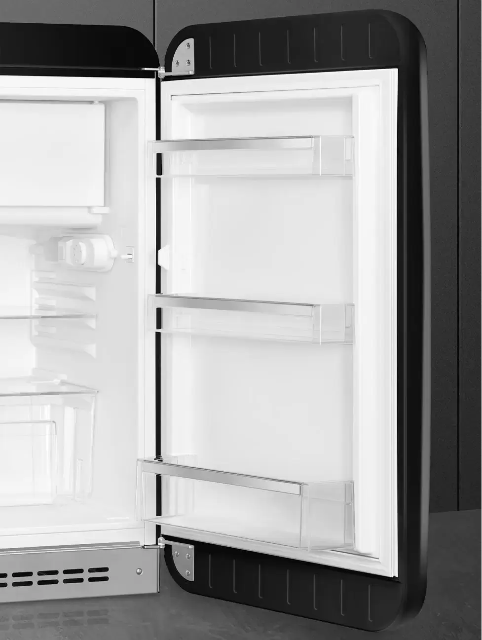 Фото Title Холодильник Smeg FAB10RBL6 - 5 Фото Alt Холодильник Smeg FAB10RBL6 - 5