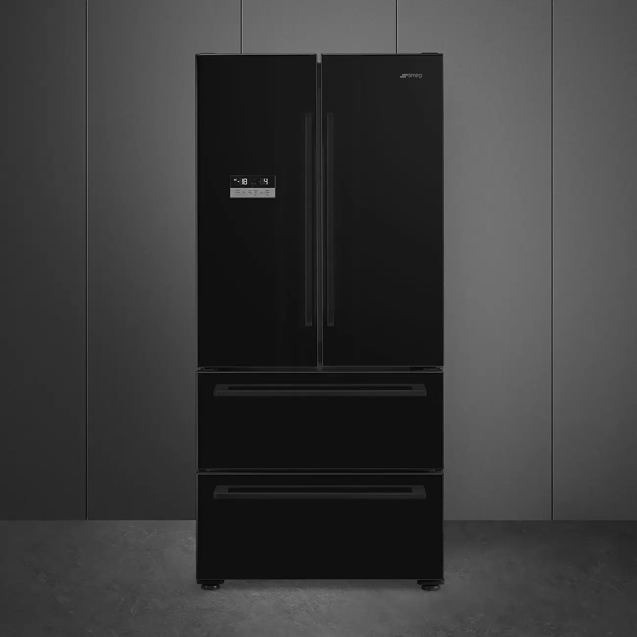 Фото Title Холодильник Smeg FQ55FNDE - 2 Фото Alt Холодильник Smeg FQ55FNDE - 2